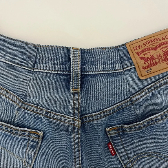 Levi's 501 High Rise Cut Off Denim Shorts in‎ Sierra Oasis - Picture 10 of 14